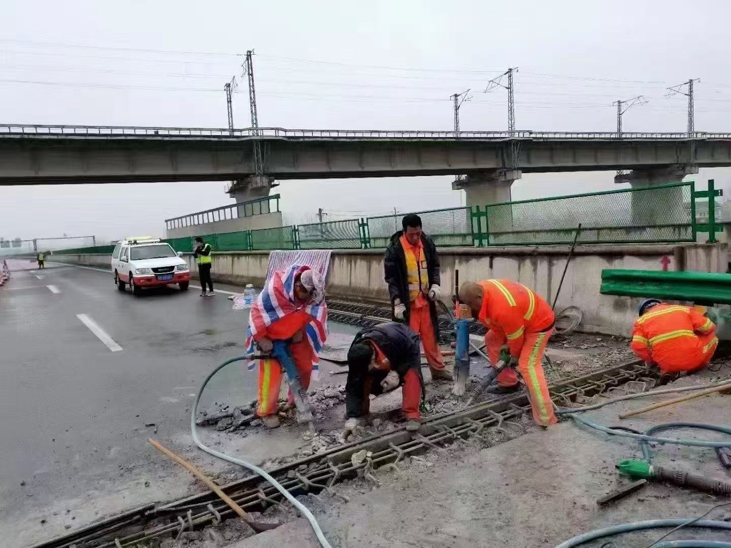 静乐桥梁伸缩缝抢修料